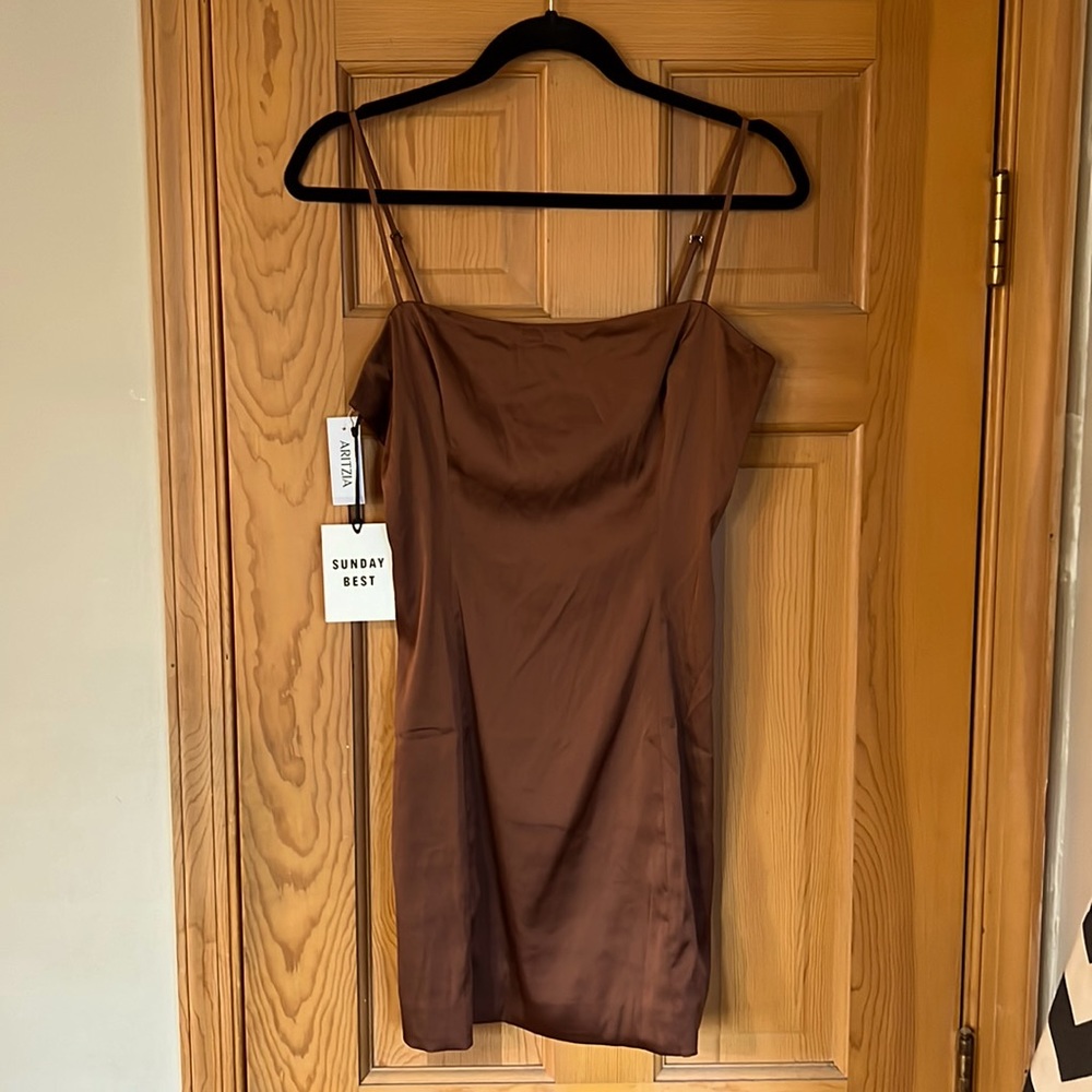 ✨BRAND NEW LITTLE BROWN MINI DRESS✨